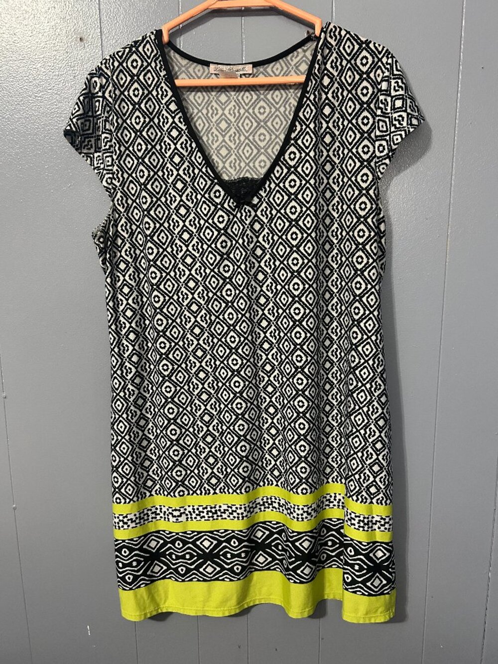 Linea Donatella Black/White Geometric Print Gown Size L